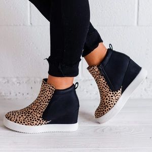 RODINA LEOPARD WEDGE SNEAKERS